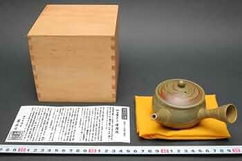茶道具　常滑焼　水上暁山　文字彫茶碗　合わせ箱　骨董品、美術品 水上暁山 常滑焼 文字彫の茶碗 時代物 合わせ箱|サムライ